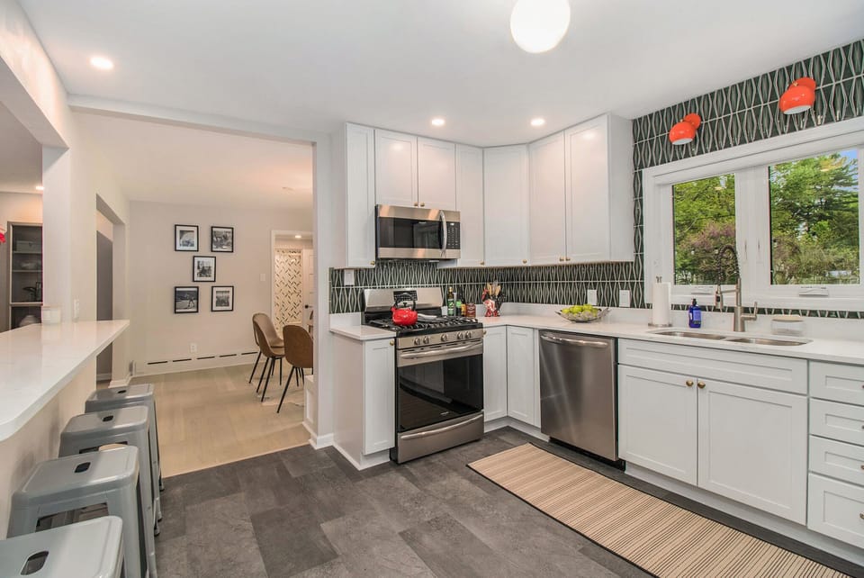 fe9a8c05-da2f-48dc-b93c-35859fb066bc