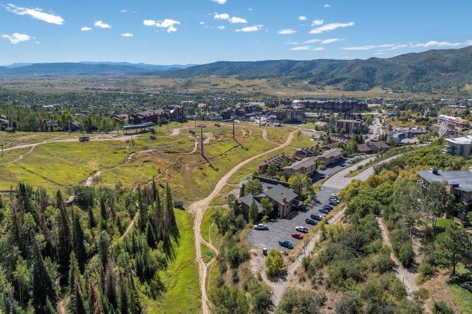 Storm Meadows East
