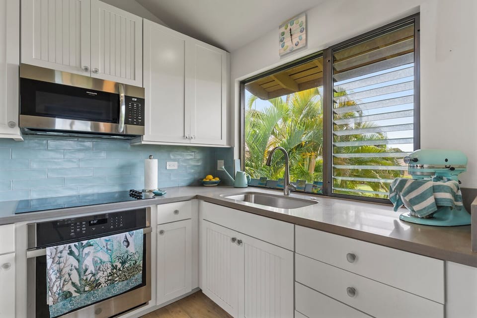 Create a Maui meal while enjoying the view