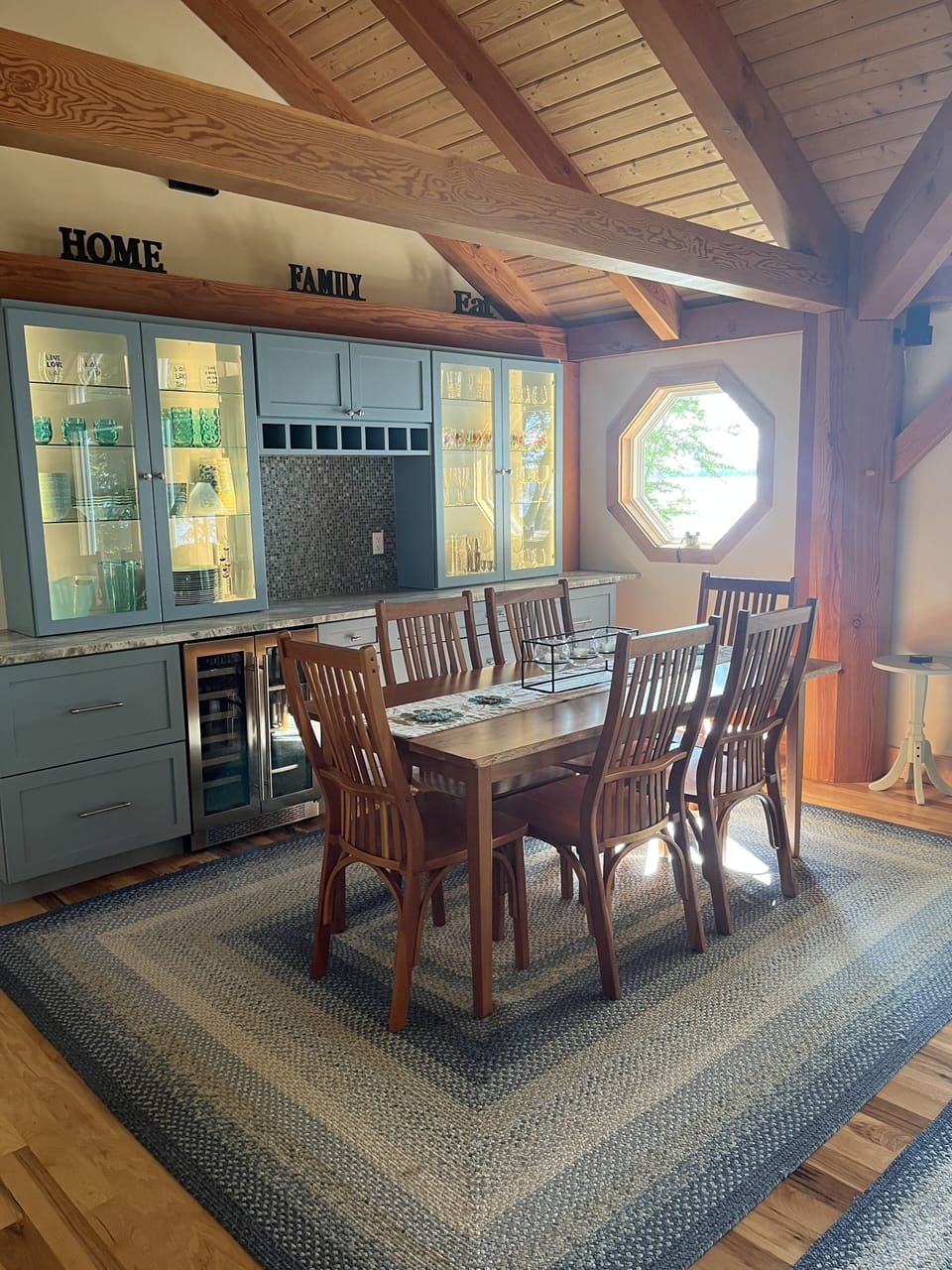 Dining room with a wet bar & wine fridge
