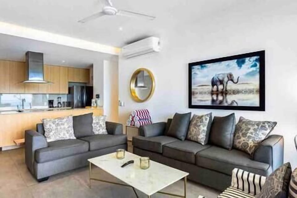 Dc184ee1 d4f6 4ce7 936a 7c3b6f2659df
