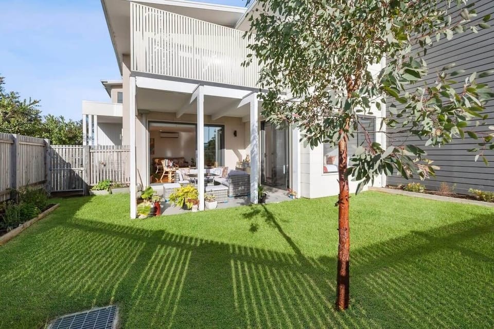 Ground floor apartment with fully fenced garden and lawn