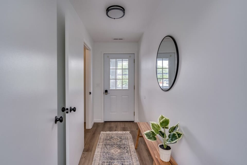 Entry way