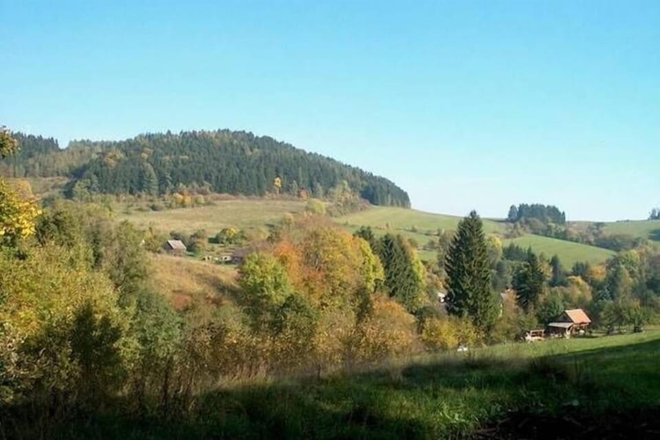 Surroundings [summer] (1-5 km)