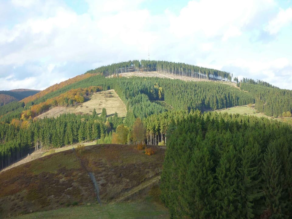 Surroundings [summer] (1-5 km)