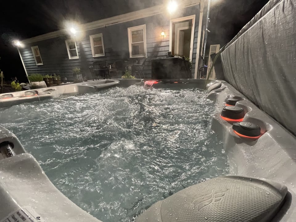 Relax and unwind in our brand new Sundance Spas 800 series therapeutic hot tub.