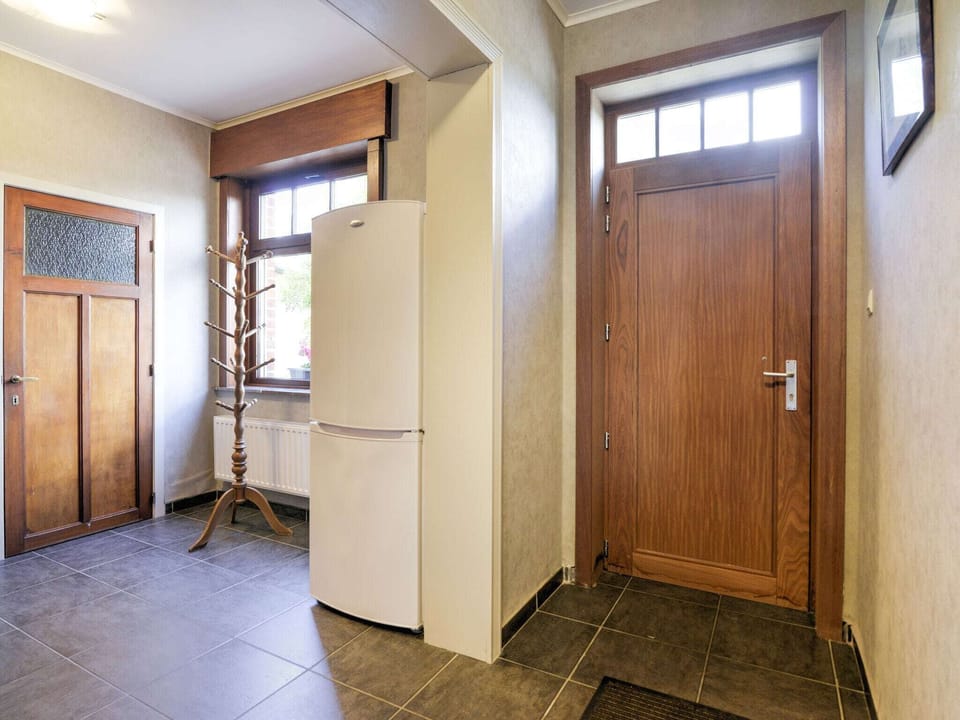 Entrance / Reception