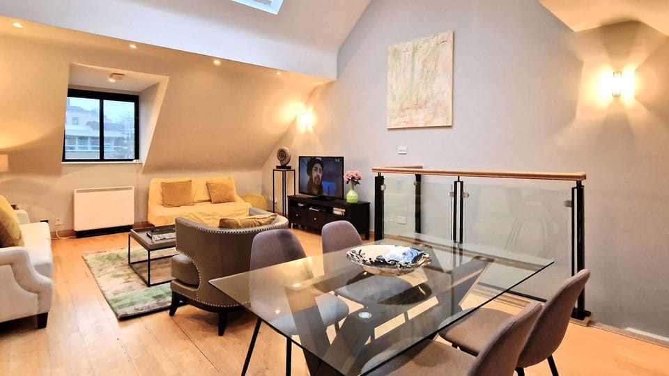 Living Room / Dining Area