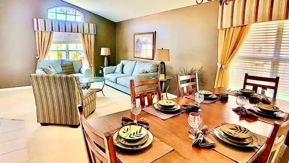 Very spacious living space