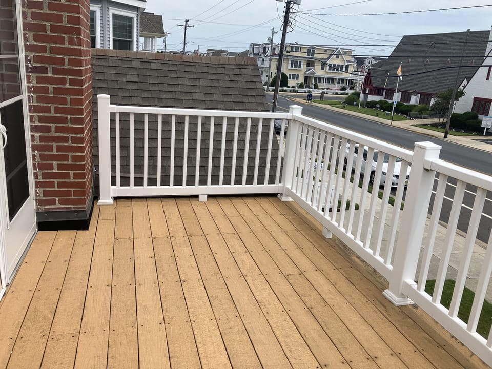 Upstairs Deck