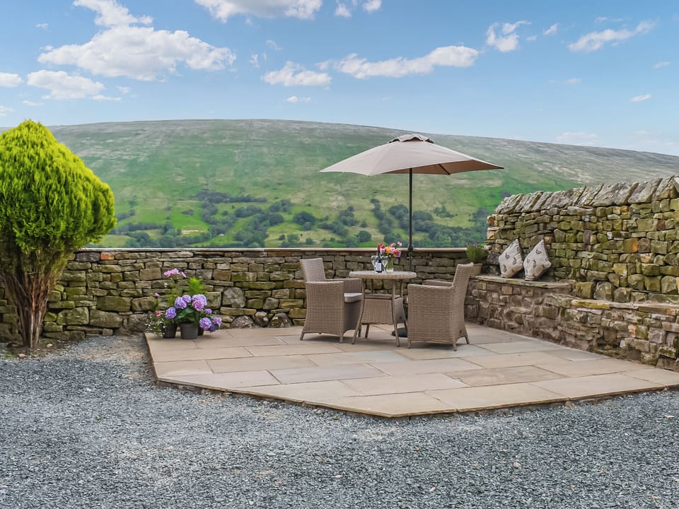 Patio | Ivy Cottage, Dent, near Sedbergh