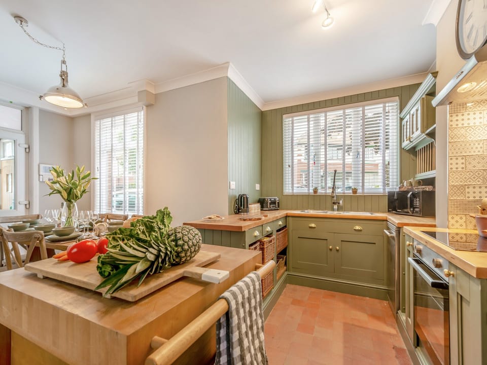 Kitchen | Seashells Peasholm, Scarborough