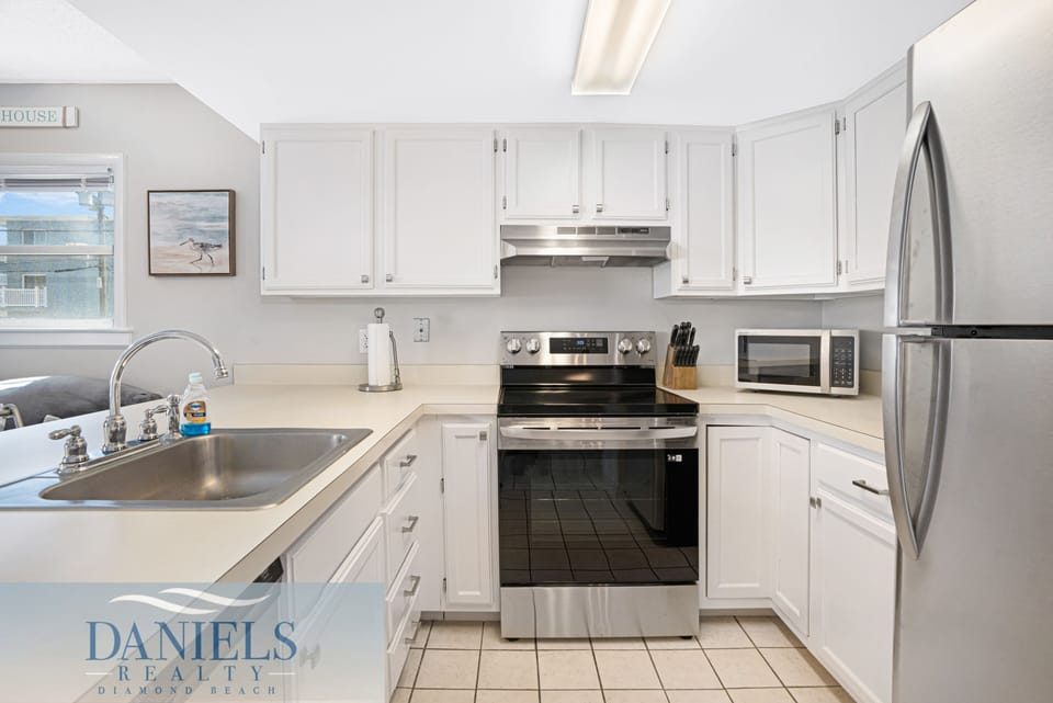 Full Kitchen