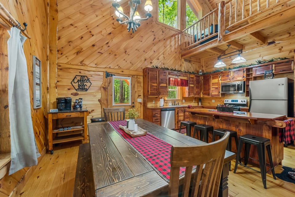 Dining table + additional seating at the kitchen island