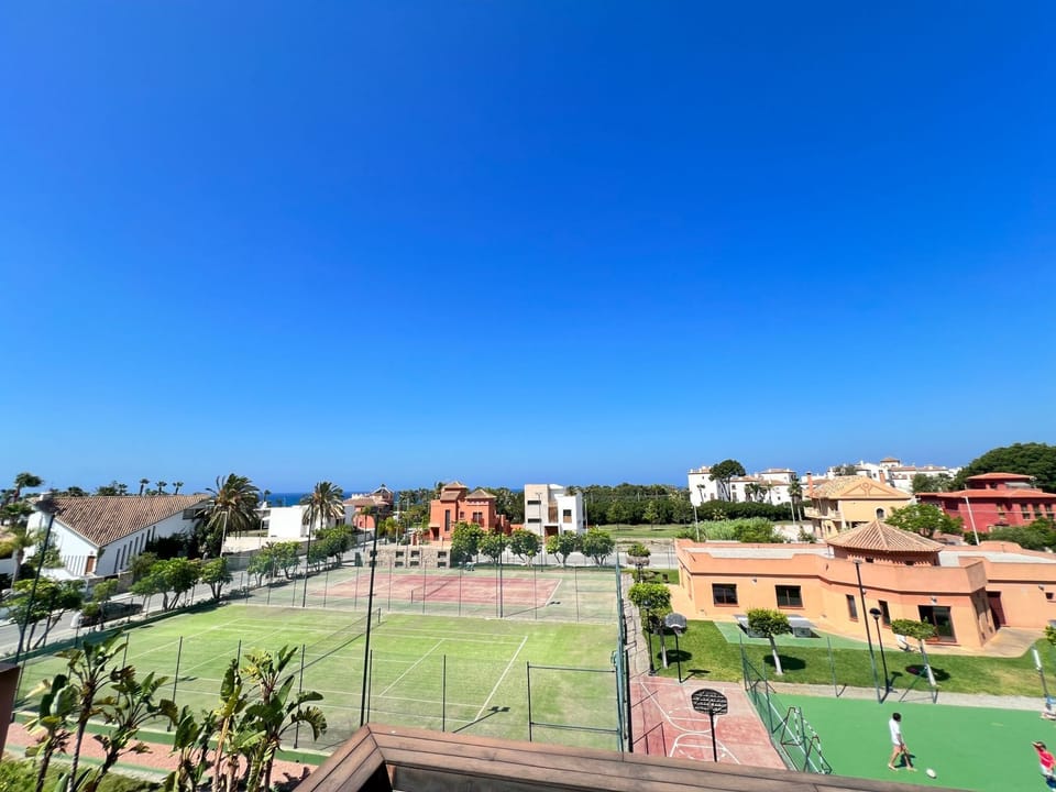 Sport court