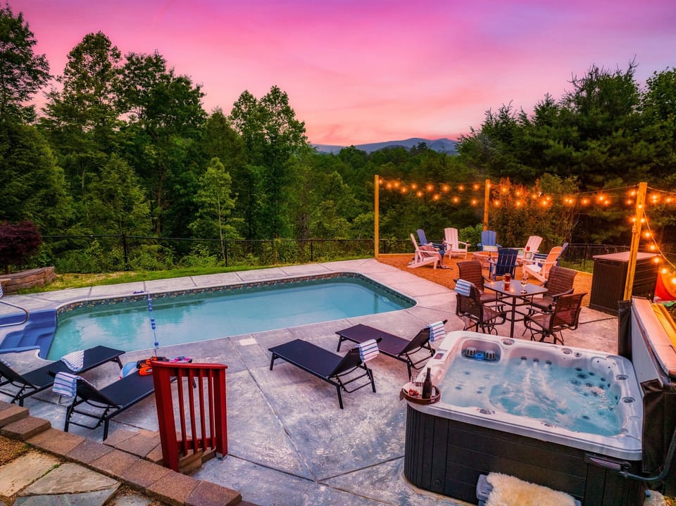 With our brand new hot tub and fire pit, you won't want to leave the all-season outdoor oasis at Graceful Goat Adventure Cabin.
