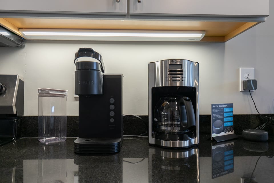 Both Traditional Drip and Keurig Single Serve Coffee Makers