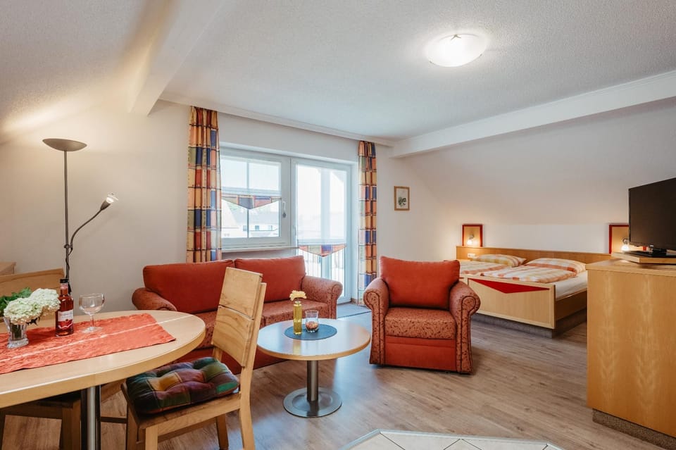 Modernes Einzimmerapp. mit Balkon Typ B Apartment in Bavaria