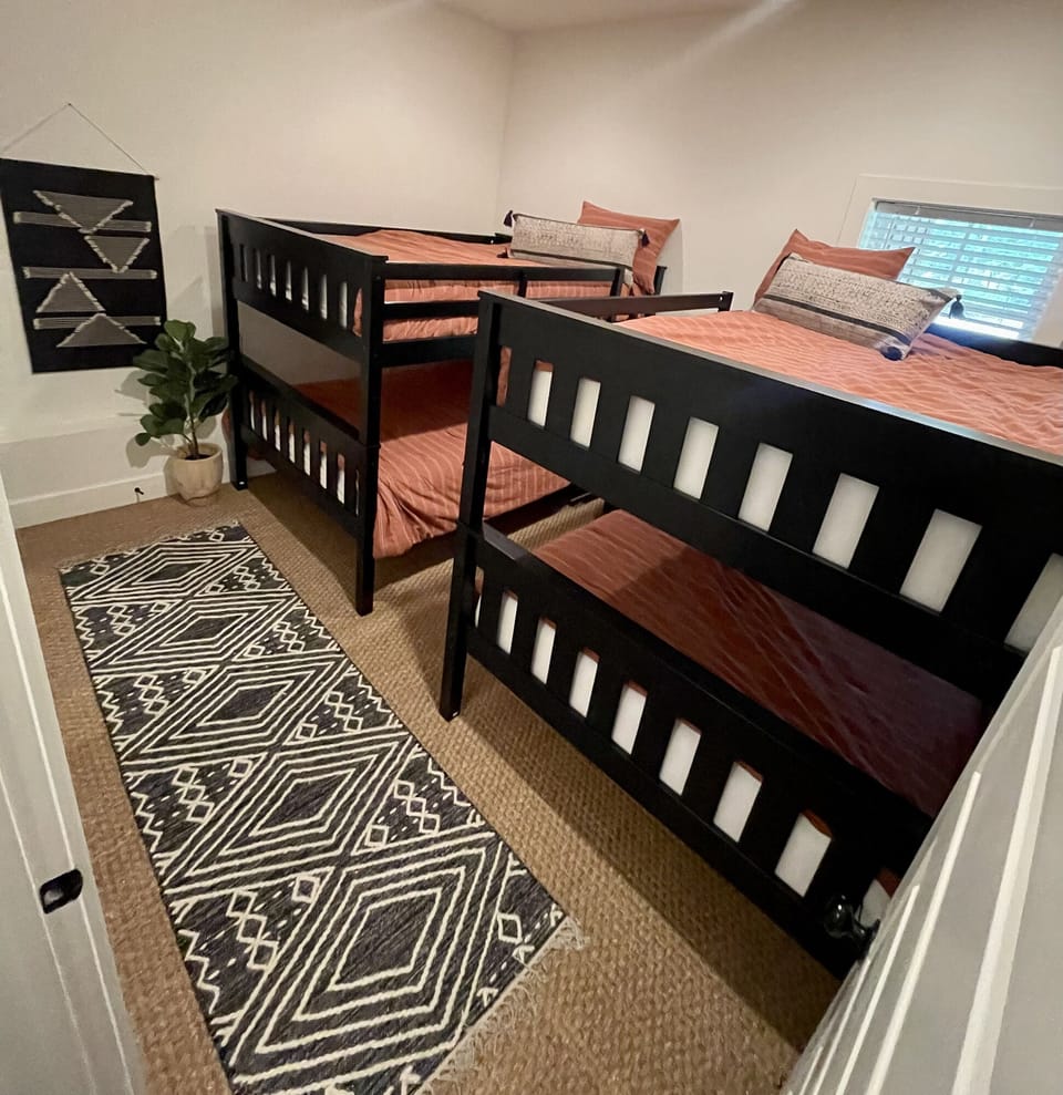 Downstairs bunk room (full size bunk beds)