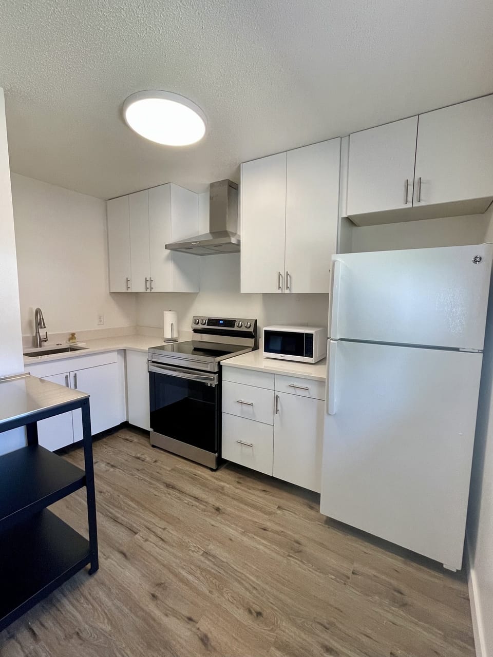 Well-equipped kitchen