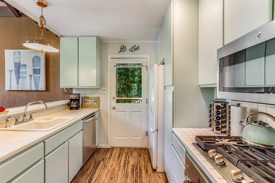 The Kitchen offers a great space for your favorite meals