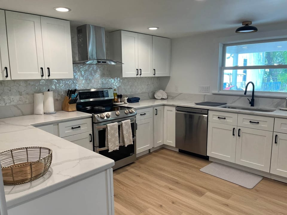 Kitchen (1)
