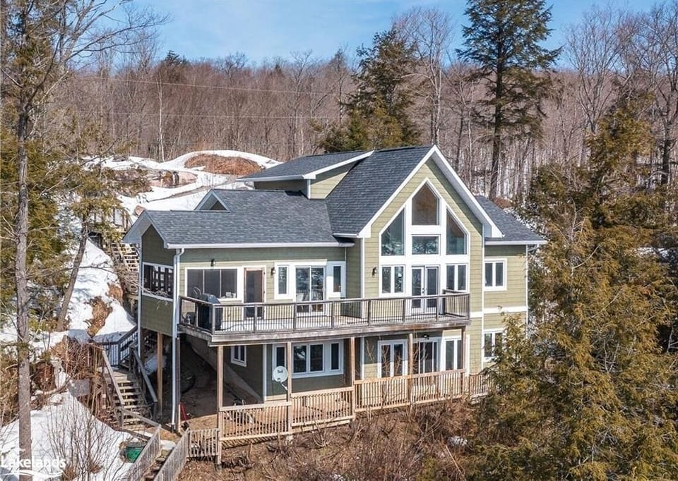 Property perched on a Hilltop 