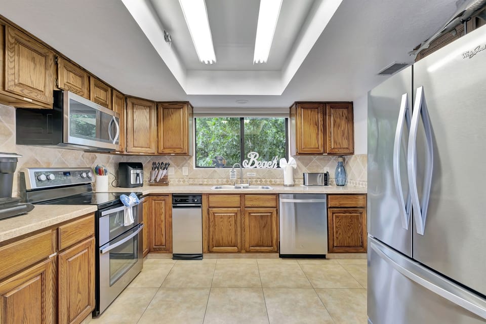 Our complete kitchen, a culinary haven where creativity meets convenience.