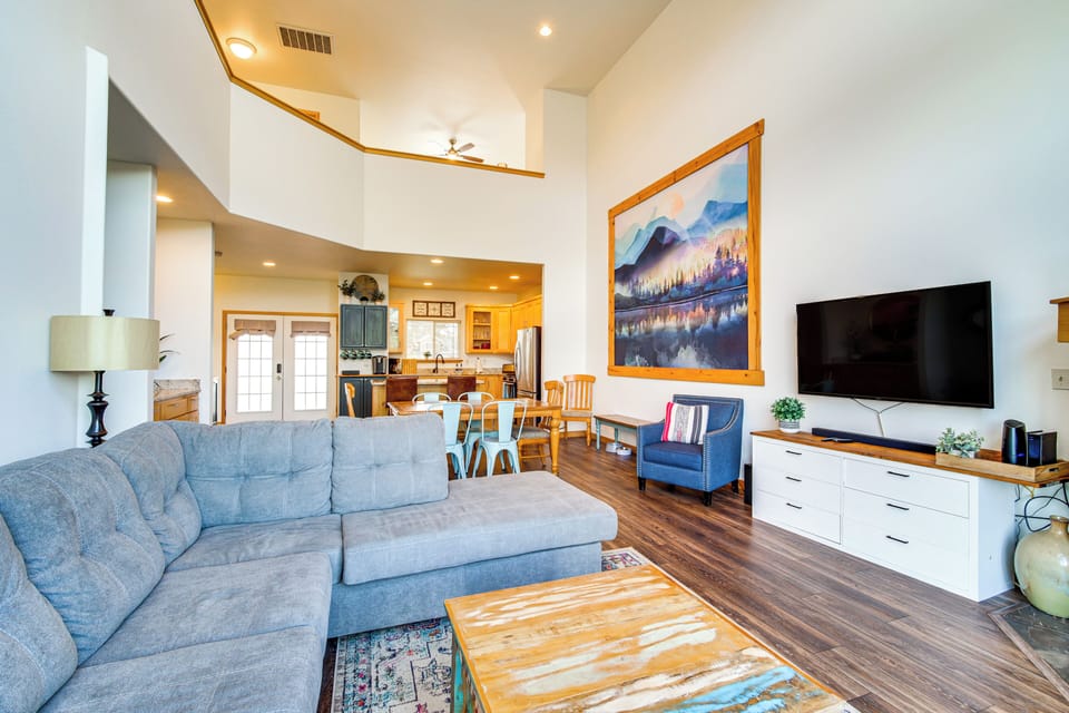 Living Room | Sleeper Sofa