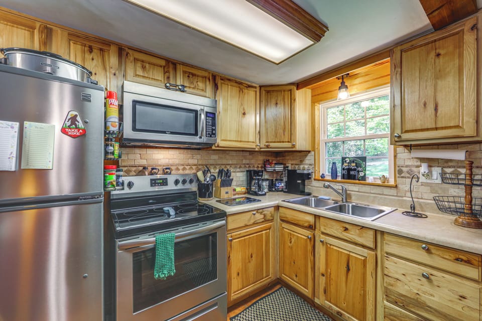 Kitchen | Cooking Basics Supplied