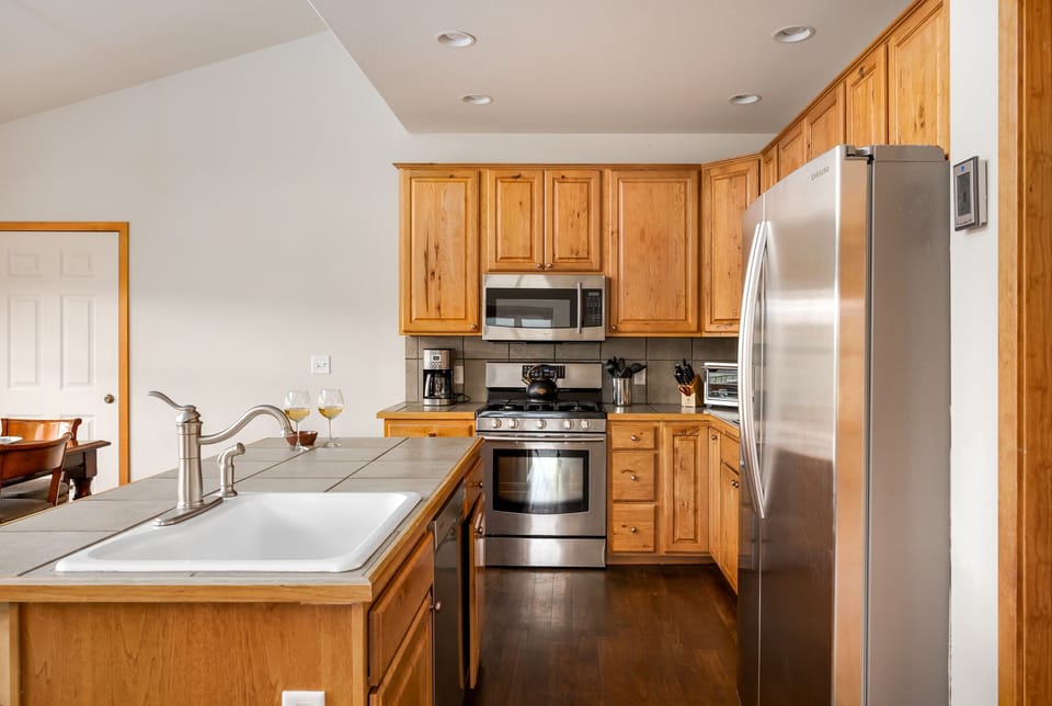 Kitchen and Island