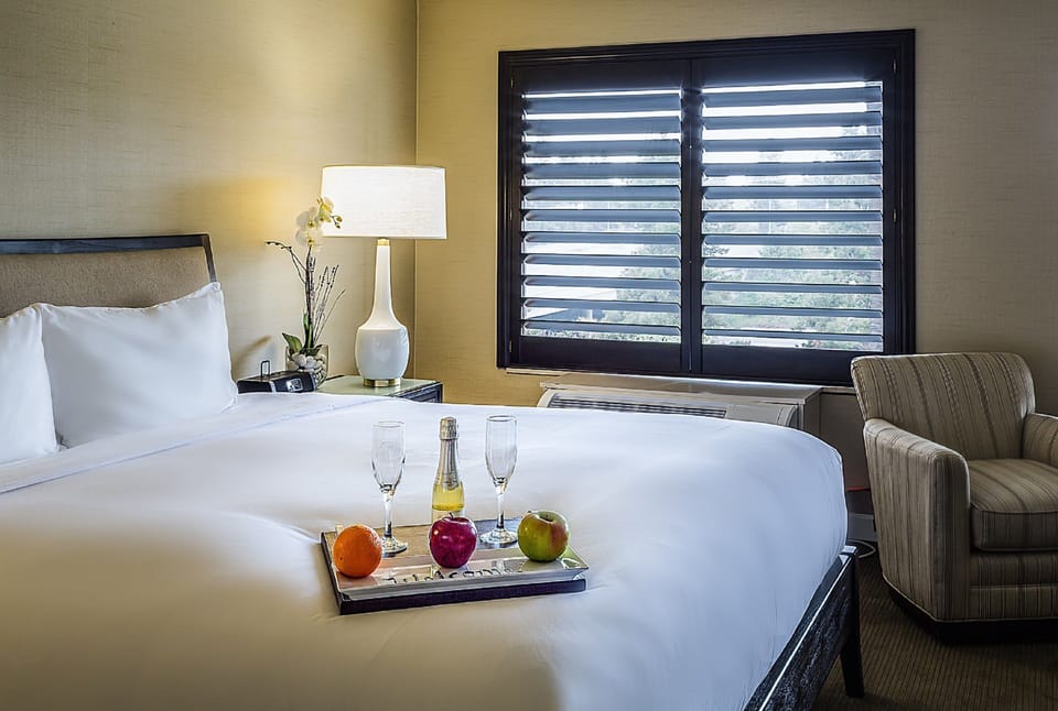Unit with King size bed