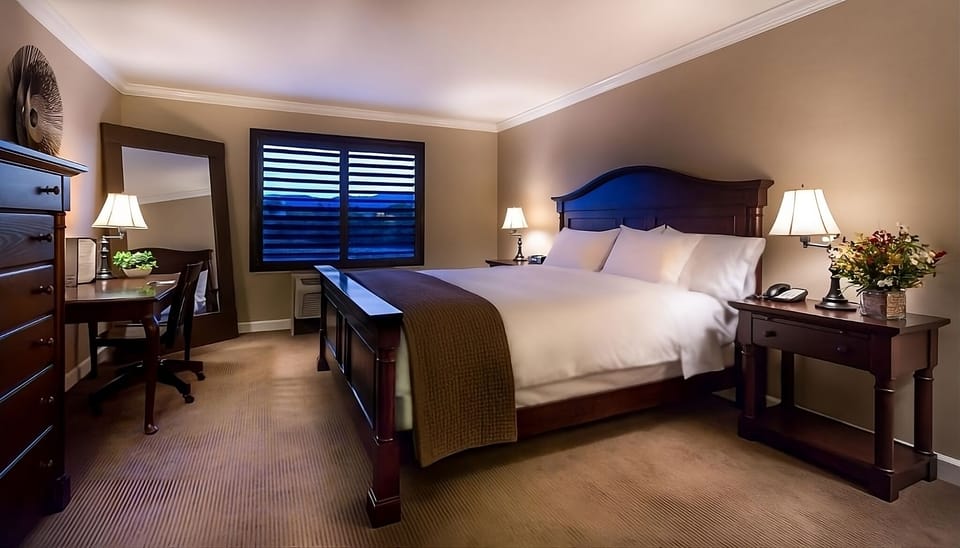 Unit with King size bed