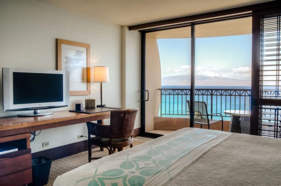Work with inspiring ocean views, then unwind on the balcony.