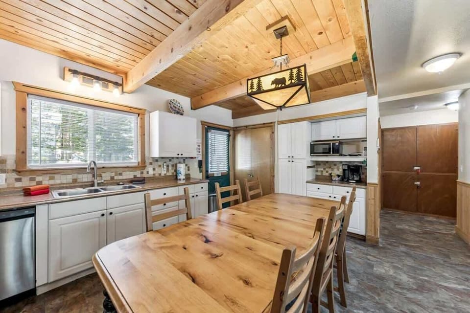 The fully equipped kitchen has the cookware, bakeware, dinnerware, and everyday essentials you need to prepare everything from breakfast to a full group dinner.