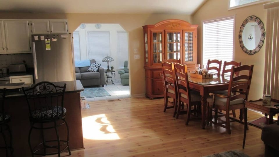 Dining room & florida room 