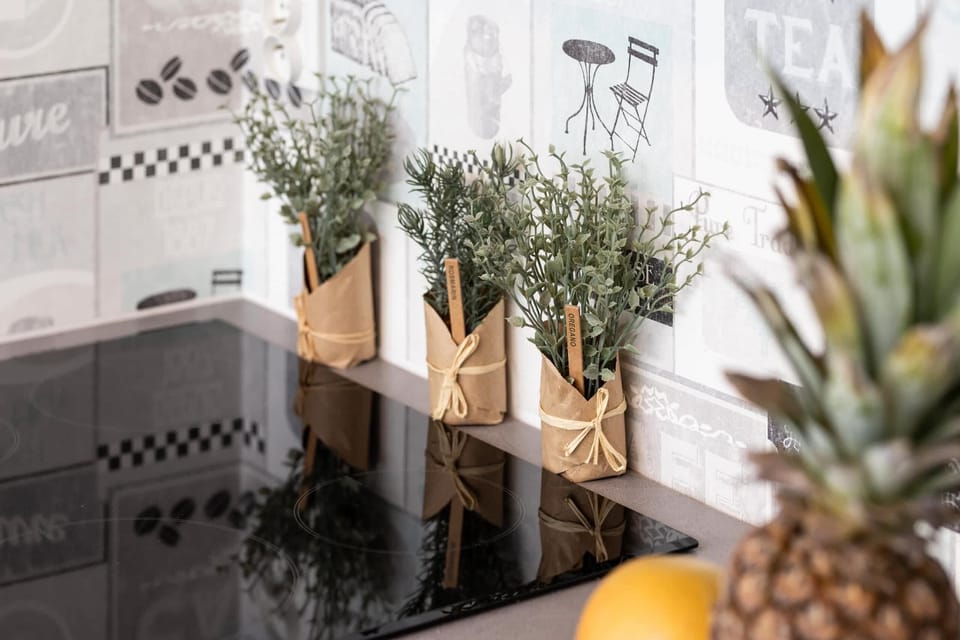  A sleek induction hob set into a modern countertop, ready for effortless cooking.