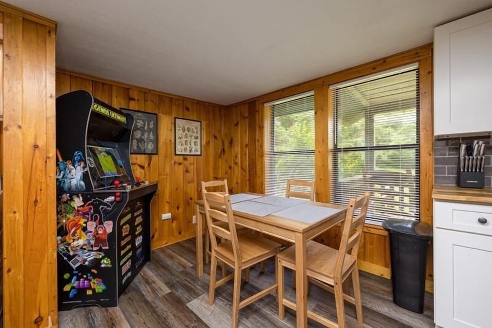 Dining Room Arcade Game