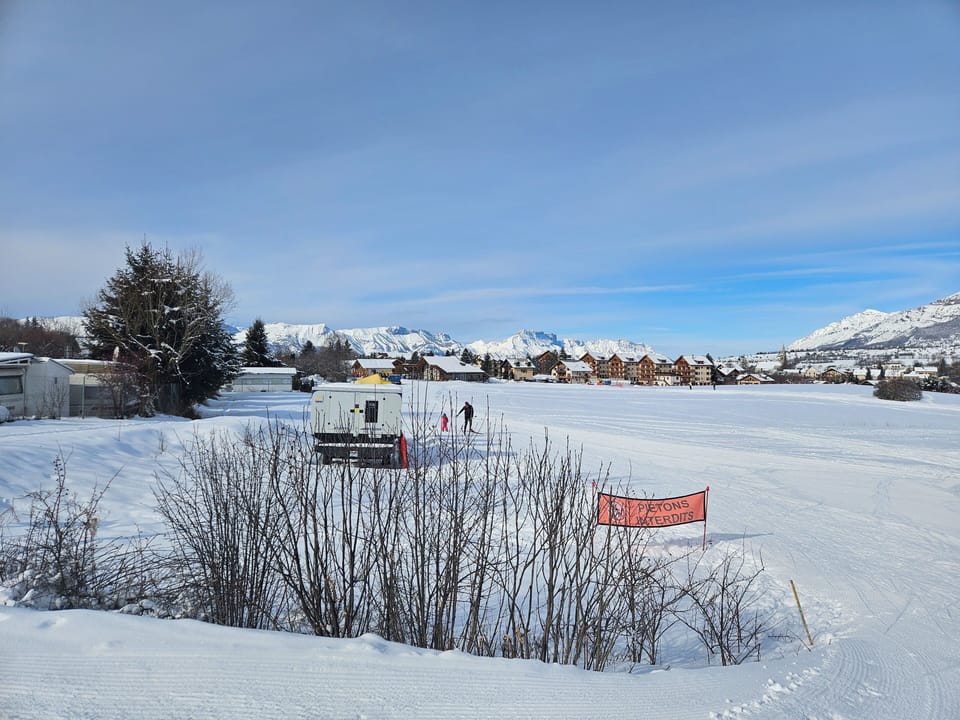 Snow and ski sports