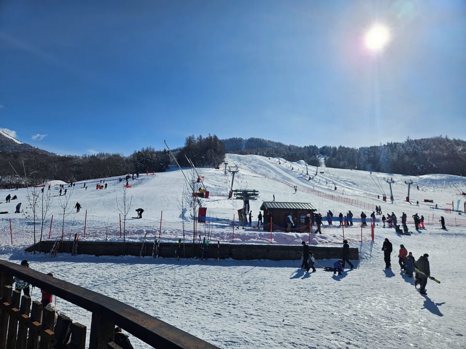Snow and ski sports