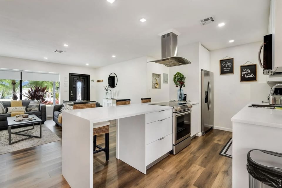 Private kitchen