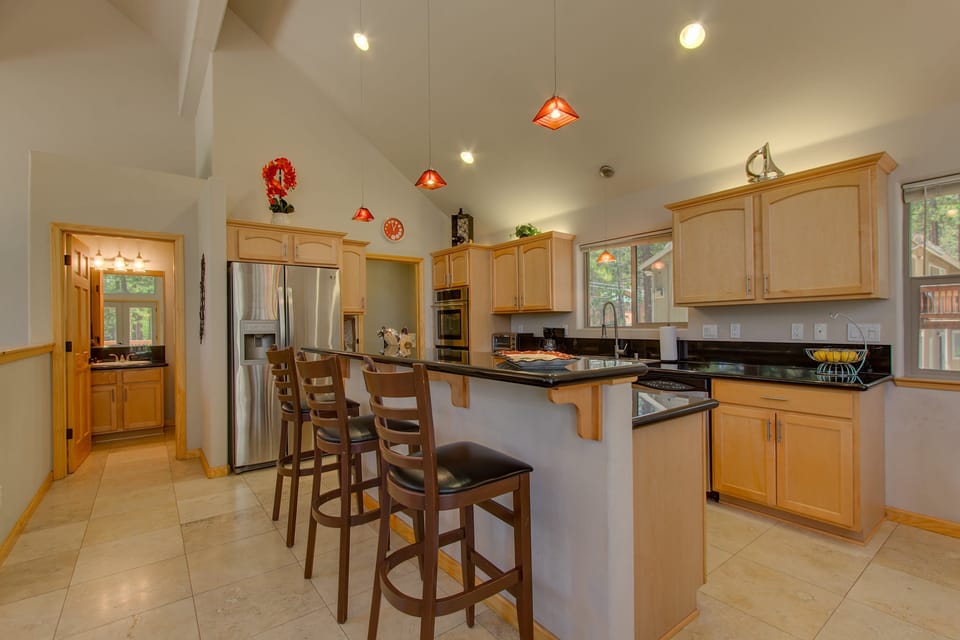Enjoy the easy flow of conversation in your open Kitchen/Dining with bar seating