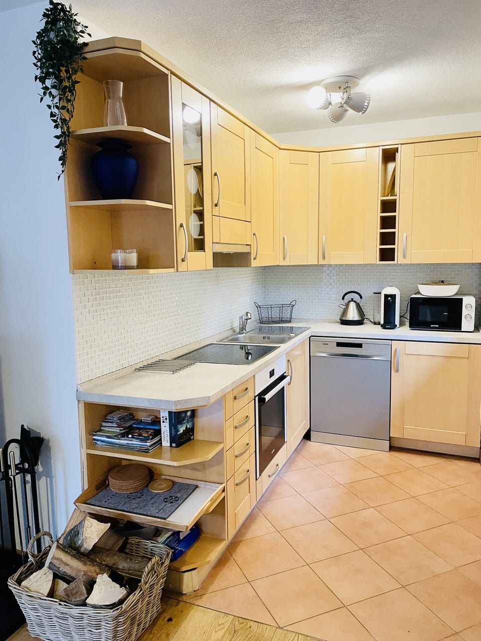 Well equipped kitchen leading onto dinning area for 8 people 