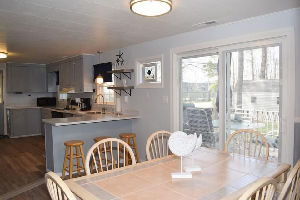 Dining and Kitchen with access to Deck