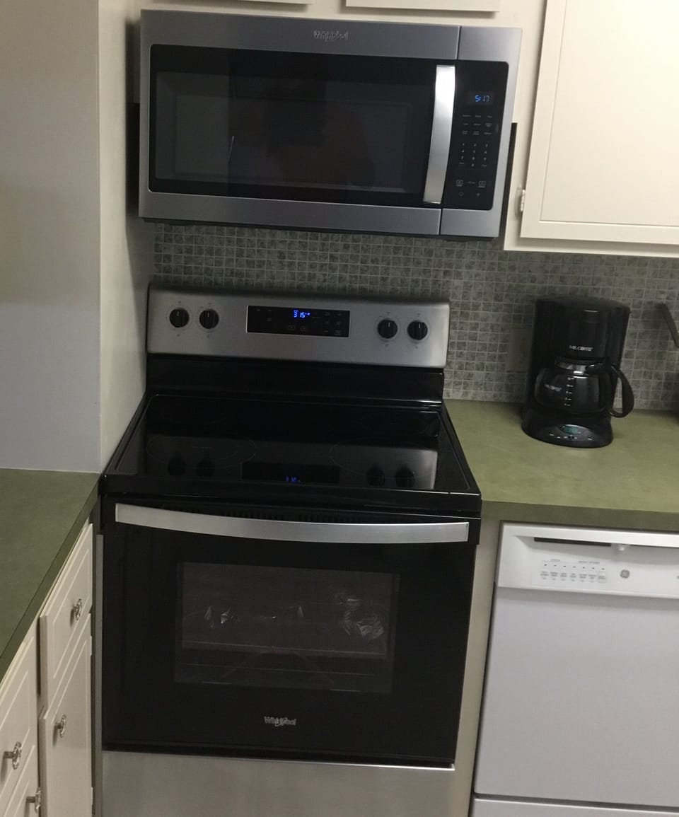 new kitchen stove and microwave 