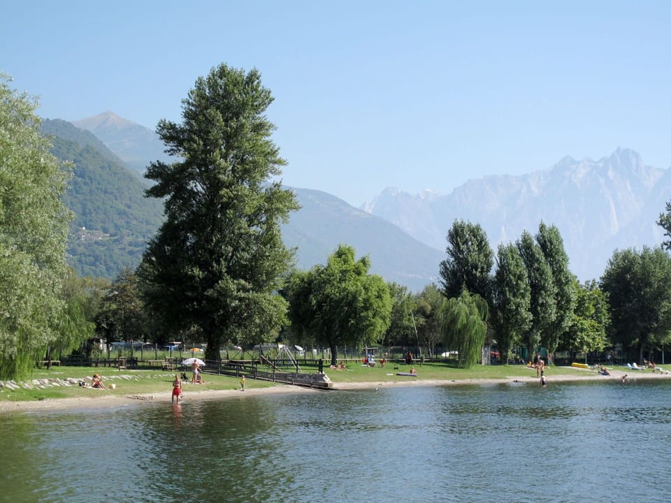 Water, Sky, Mountain, Water Resources, Plant, Tree, Natural Landscape, Lake, Highland, Watercourse