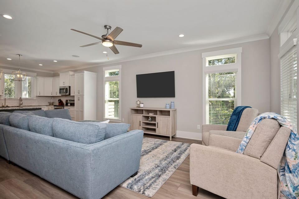 Living Room Main Floor