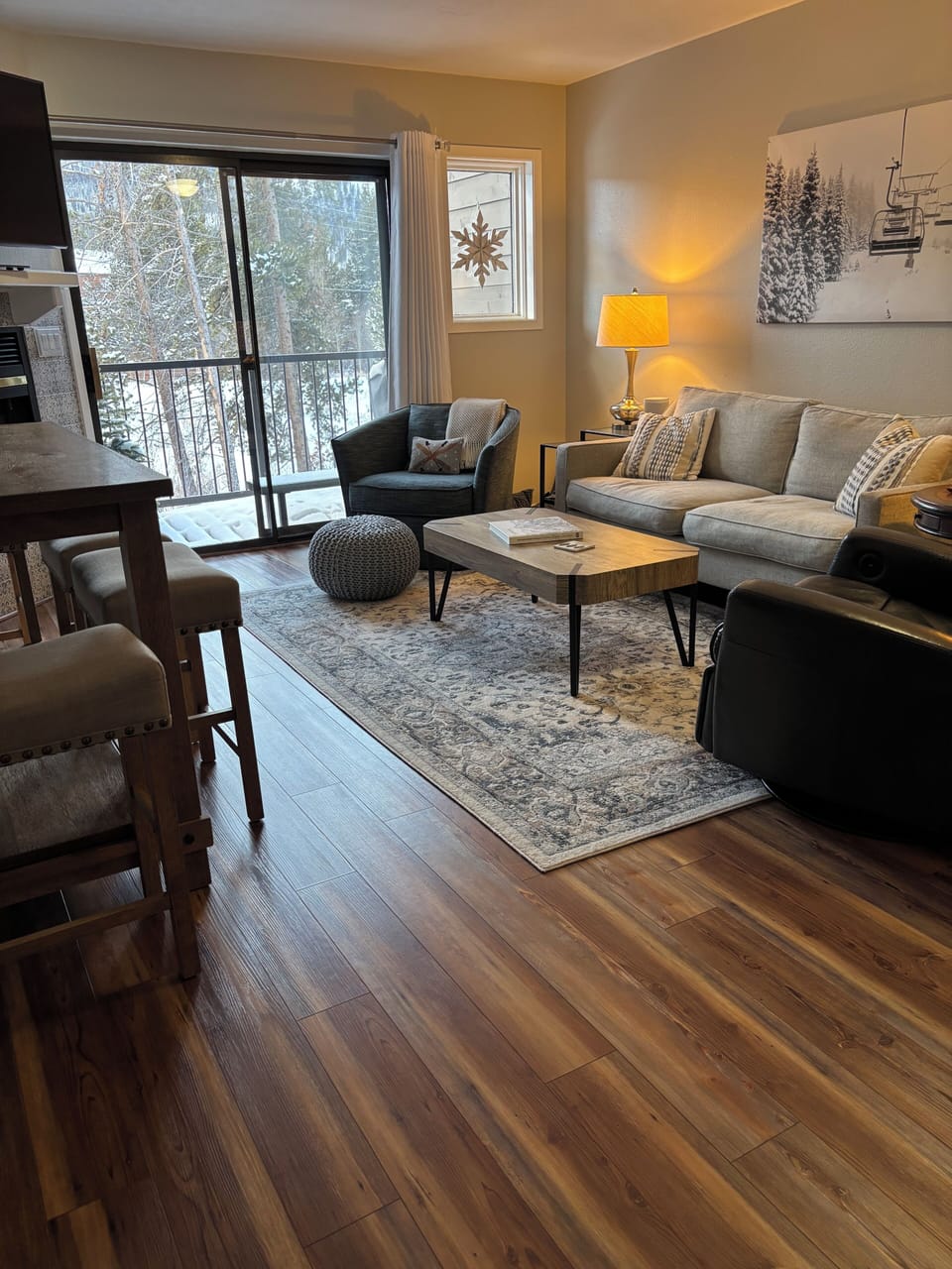 Living area middle level