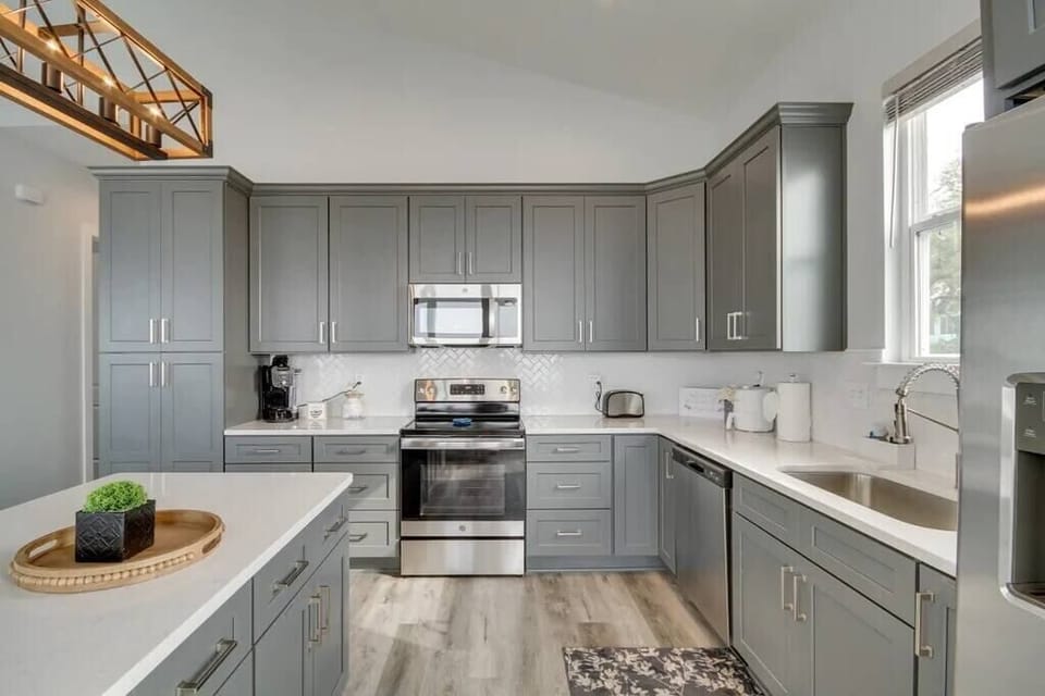 Did we mention the fully stocked kitchen even has toddler utensils?