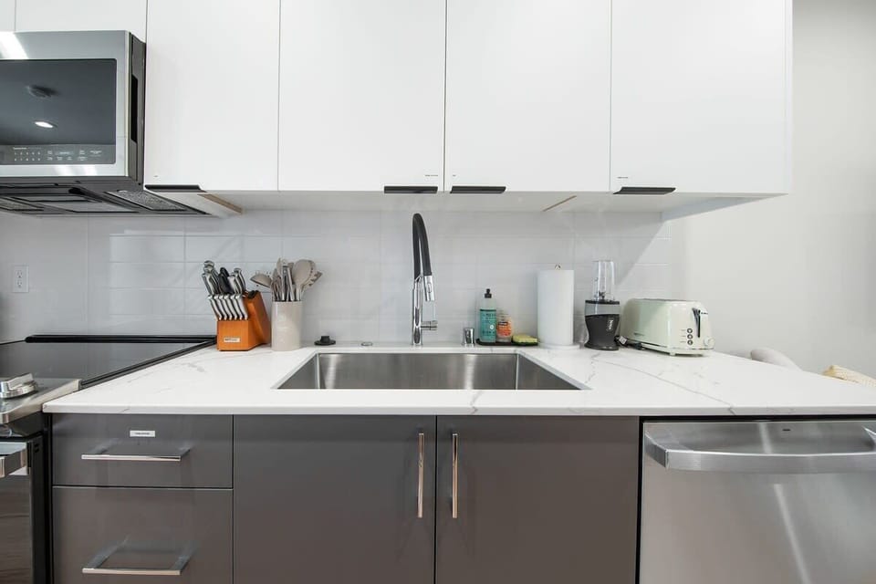 Everything is brand new here in the kitchen